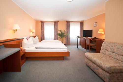 ディングルフィング Hotel-Gasthof Postbrau Dingolfing ホテル スイート