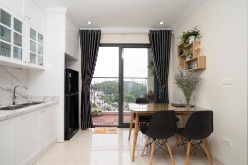 MON HOMESTAY HA LONG- VIEW SEA & SUNWHEEL - 주방