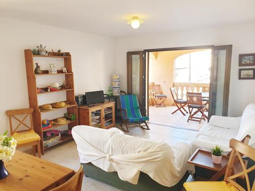 Sol 28 - Grupo Berna Sol 28 - Grupo Berna