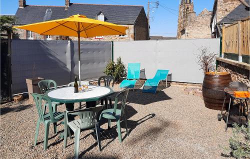 Nice home in Vieux-viel with 2 Bedrooms - image 12