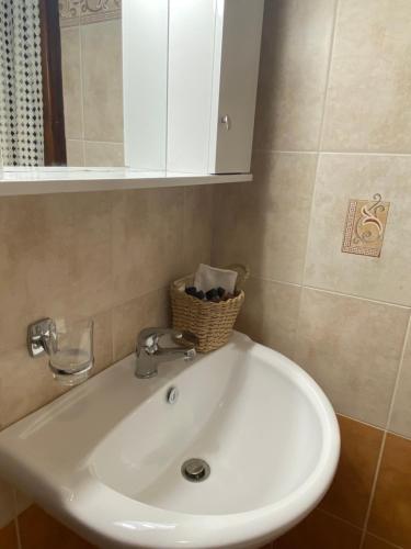  Amelia Beach Apartments in Agios Ioannis