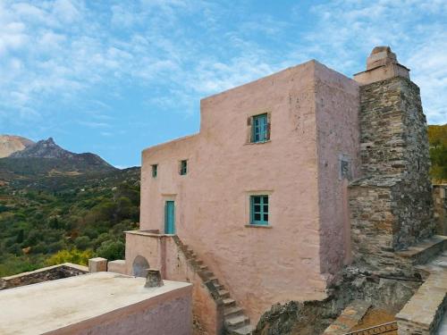 Kambones 1615 historic family home gîte à louer Áno Potamiá