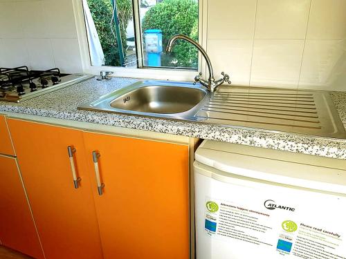 Italian Holidays Mobile house in Ameglia 4