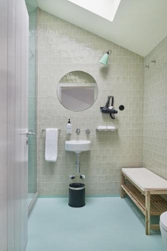 Cais Urban Lodge - image 5