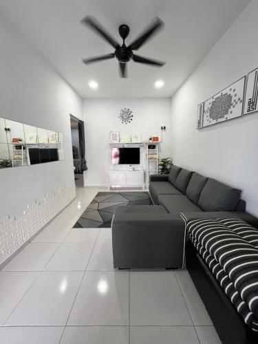 Aisyah's Homestay Kijal in Bandar Kijal