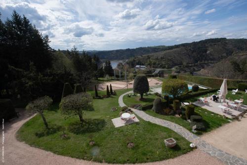 Logis Hôtel Beau Site