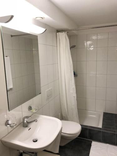 Centrally located, Spacious Modern Apartment, Zúrich (foto 4)
