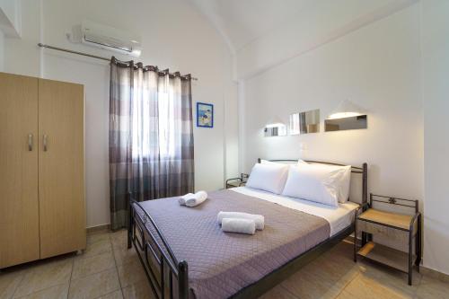 Marousi Rooms - image 9