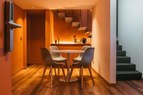 MONTESANTO36 APARTMENTS, Palermo