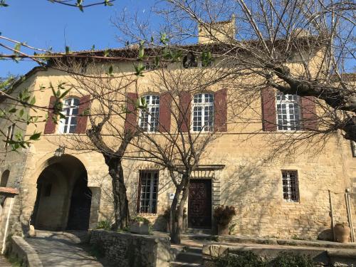 MONTE ARENA gîte à louer Montaren-et-Saint-Médiers