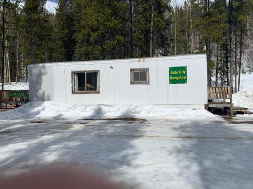 Jade City Bungalow in Bell 2 (BC)