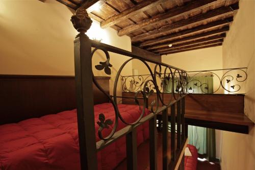 Hotel Panda - image 2