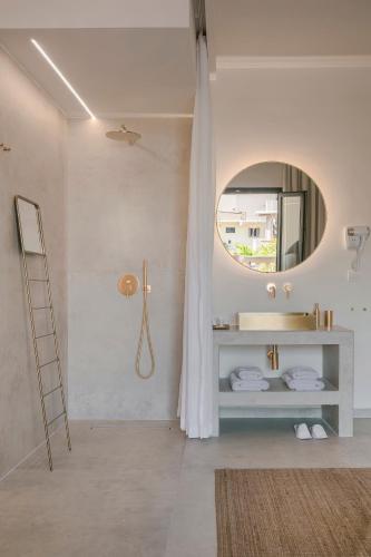 Alley Boutique Hotel and Spa