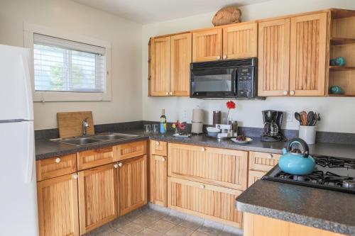 2 bedrooms, 3 beds