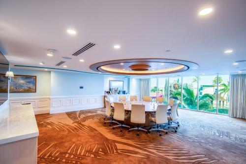 Meeting room / ballrooms, Margaritaville Beach Resort Nassau in Nassau