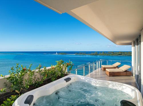 Tampilan eksterior, Margaritaville Beach Resort Nassau in Nassau