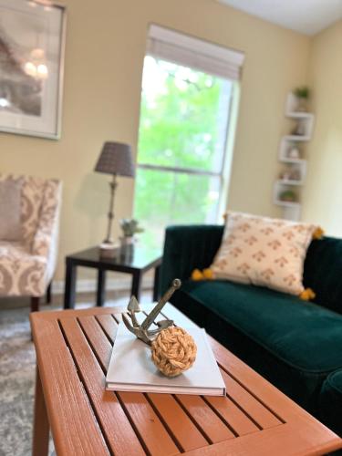 2 BDRM Treehouse Hideout- Lake Conroe with Boat ramp in Montgomery, USA
