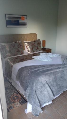 Double Room with Balcony image 6