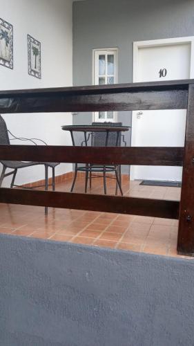 Double Room with Balcony image 4