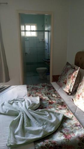 Double Room with Balcony image 8