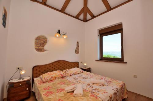 One-Bedroom Holiday Home image 6