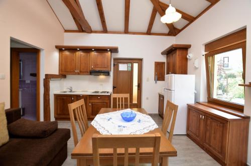 One-Bedroom Holiday Home image 7