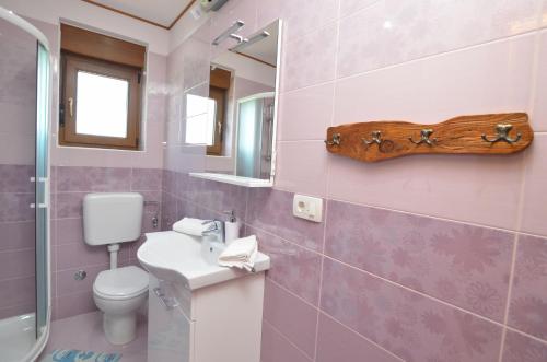 One-Bedroom Holiday Home image 1