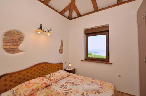 One-Bedroom Holiday Home image 4