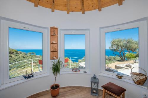 Výhled, Avgi Villa in Loutraki Skopelos
