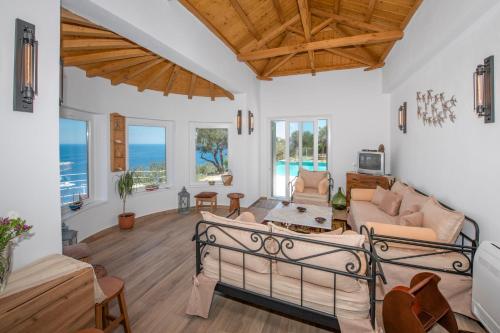 Avgi Villa in Loutraki Skopelos