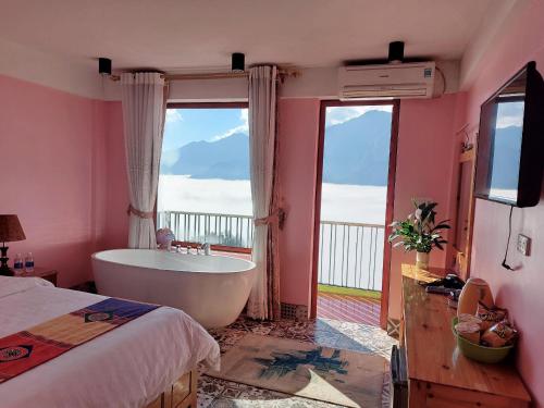 Deluxe Mountain View