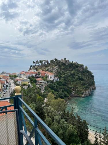 Grand Deluxe Double or Twin Room with Sea View room in Palatino Hotel