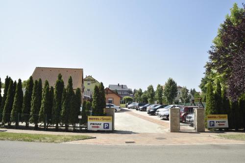 Hotel Napsugár - image 10