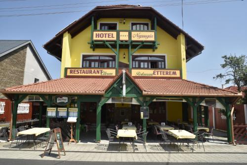 Hotel Napsugár, Balatonmáriafürdő bei Hegymagas