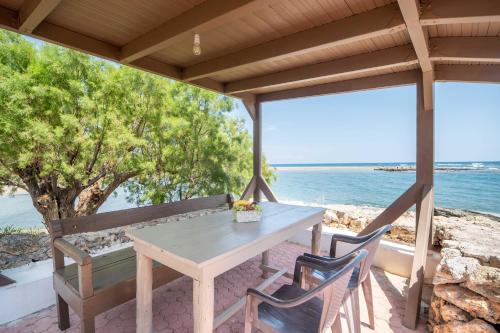 Mylos Seaside Experience
