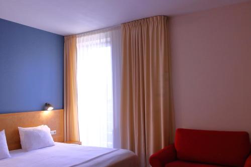 Hotel Kolumbs Room Type - Double or Twin Room - Disability Access