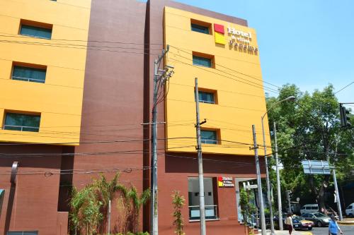 Hotel & Villas Panamá in Mexico City, Mexico