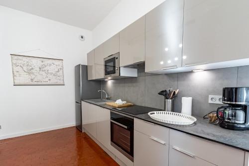 LE PRIVILIANE - Bel et grand appartement idéalement situé, Marseille (fotografie 4)