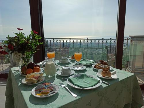 Hotel Primavera Dell'Etna