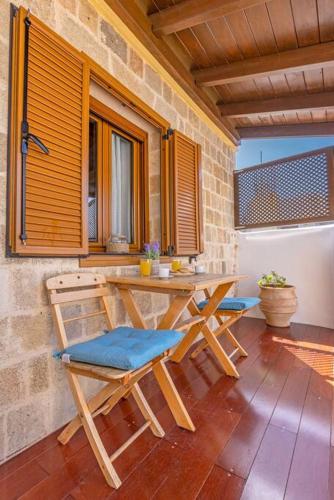 Margaritis Luxury Medieval House photo