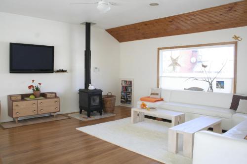 The Beach House - Nelson