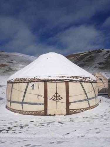 Yurt Camp Azamat at Song Kol Lake in Kochkorka