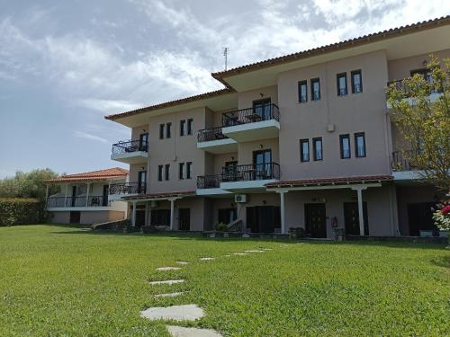 Marios Garden House in Afytos