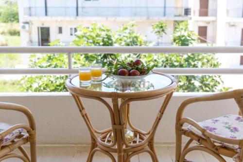Balcony/terrace, Panorama in Pefki (Artemisio)
