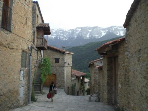 Cal Peretes - Apartamento de montaña en el Cadí (Cal Peretes - Apartamento de montana en el Cadi) in Arseguel