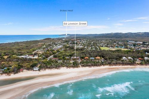 Byron Pacific Apartments - On Clarkes Beach