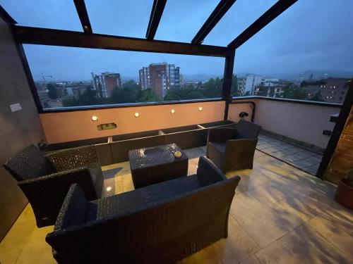 Exterior view, Attico con vista spettacolare e Jacuzzi in San Donato
