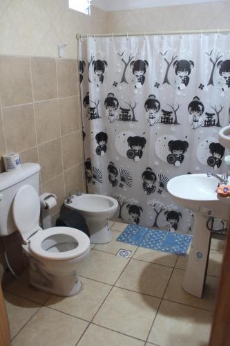 Bathroom, Cabanas Dona Antonia near Domingo Faustino Sarmiento Airport