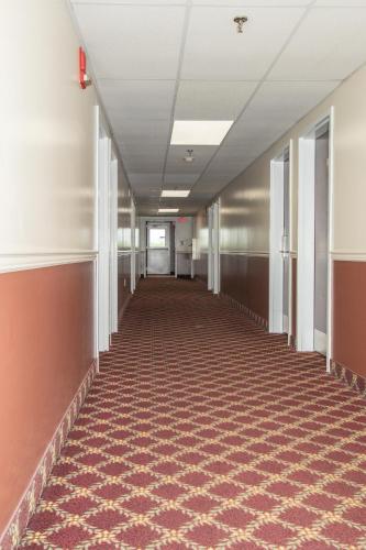 Eastbrook Inn - image 10