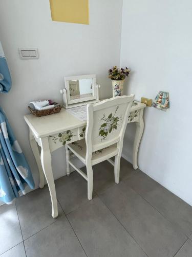 Daydream B&B 白日夢海景旅店 near Siyu